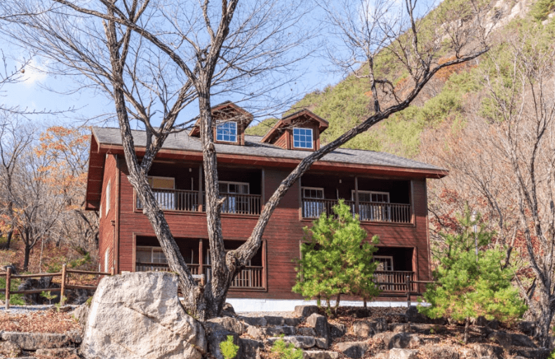 3. 국립 황정산 자연휴양림