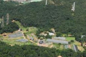 송전탑 주변 마을 및 경작지