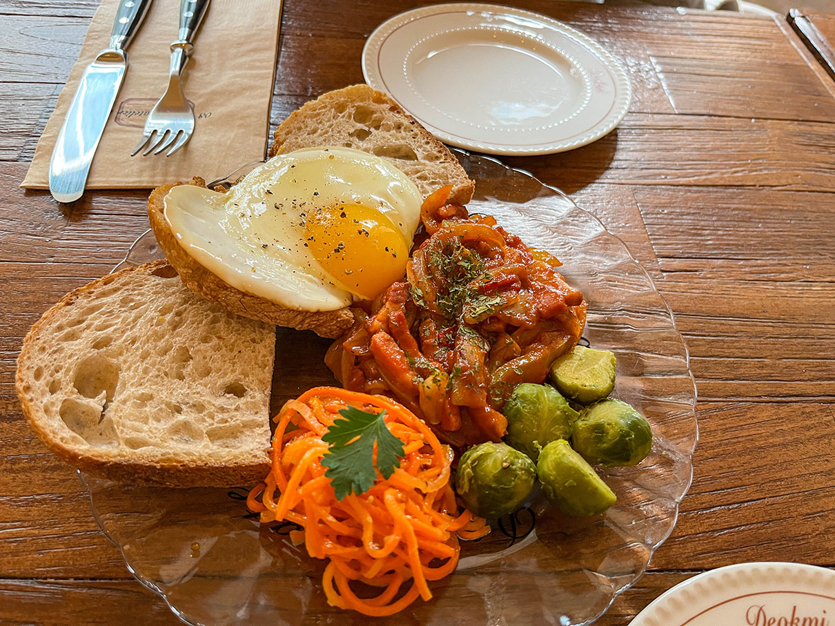덕미 아틀리에 광안점 유러피안 가정식