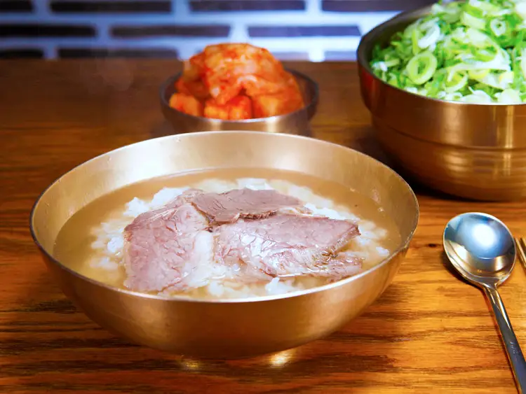 전참시 전지적참견시점 이영자 직접 끓인 보리차 청담부부 정우성 이정재 웃게한 디저트 맛집 80년 노포 방짜유기 한우 곰탕, 수육 여의도 국회의사당역 곰탕집 맛집 소개