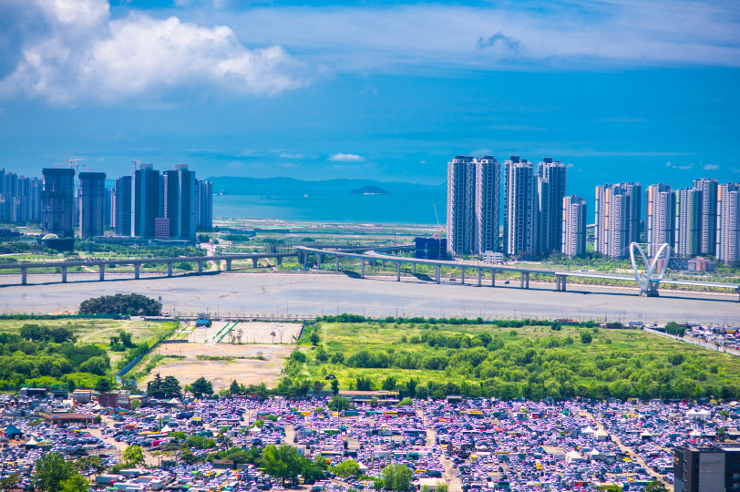 청량산에서 바라보는 팔미도