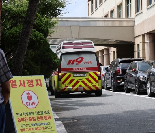 피해자를 이송하기 위한 구급차