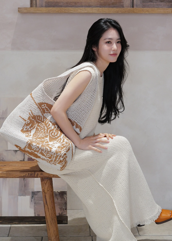배우 신예은