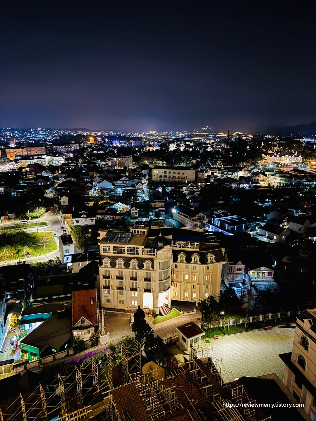 룸에서 보는 야경