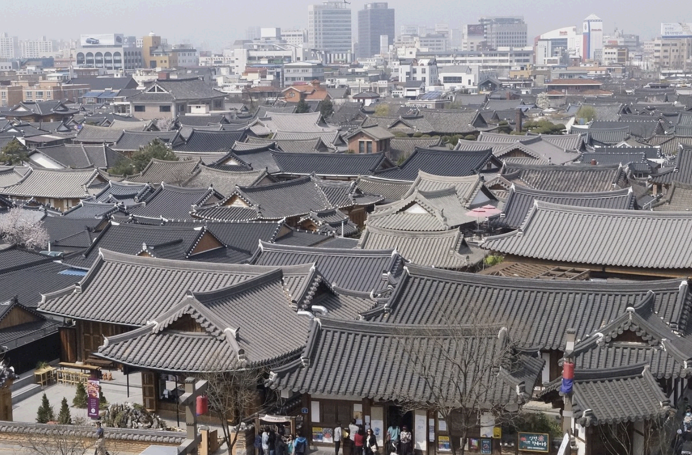 서울 북촌 한옥마을과 전주 한옥마을의 차이점