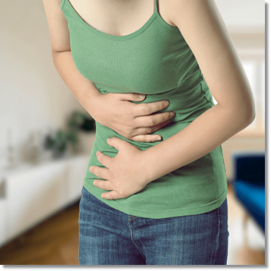 유당불내증으로 배아픈 여성