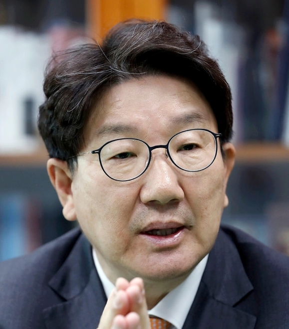 권성동 국회의원 프로필 나이 고향 학력 경력 재산