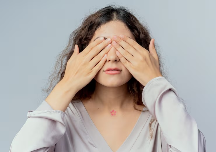 눈이 뿌옇게 보이는 증상