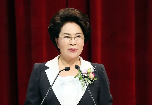 이길여 총장 동창회 사진