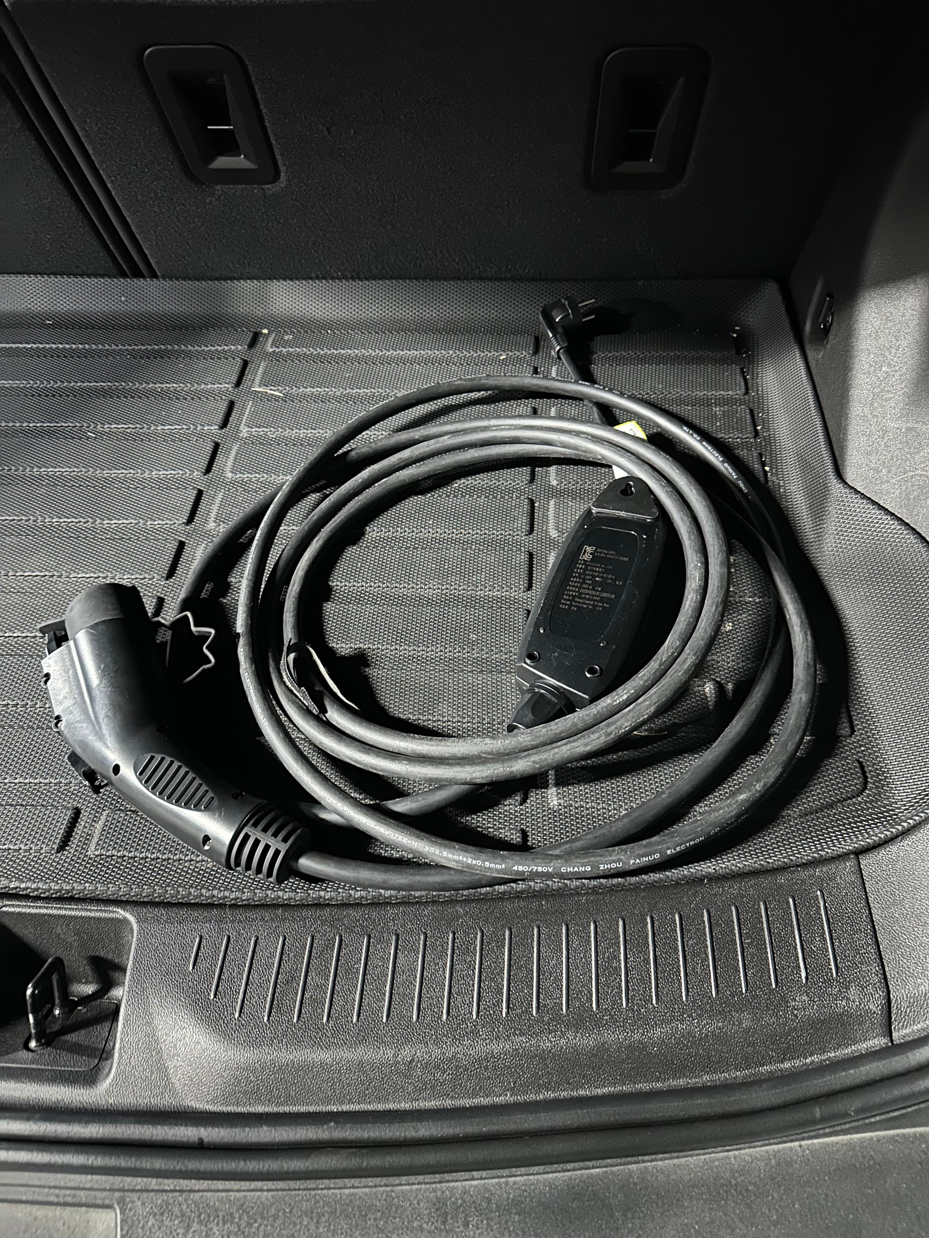 전기차 완속충전기 케이블