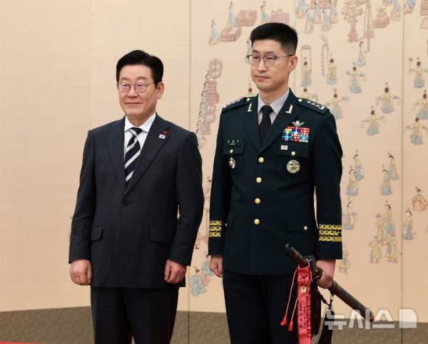 강현우 합참 작전본부장 누구?｜육사 50기&middot;중장&middot;15사단장 출신&middot;DMZ 지뢰 브리핑 프로필 총정리