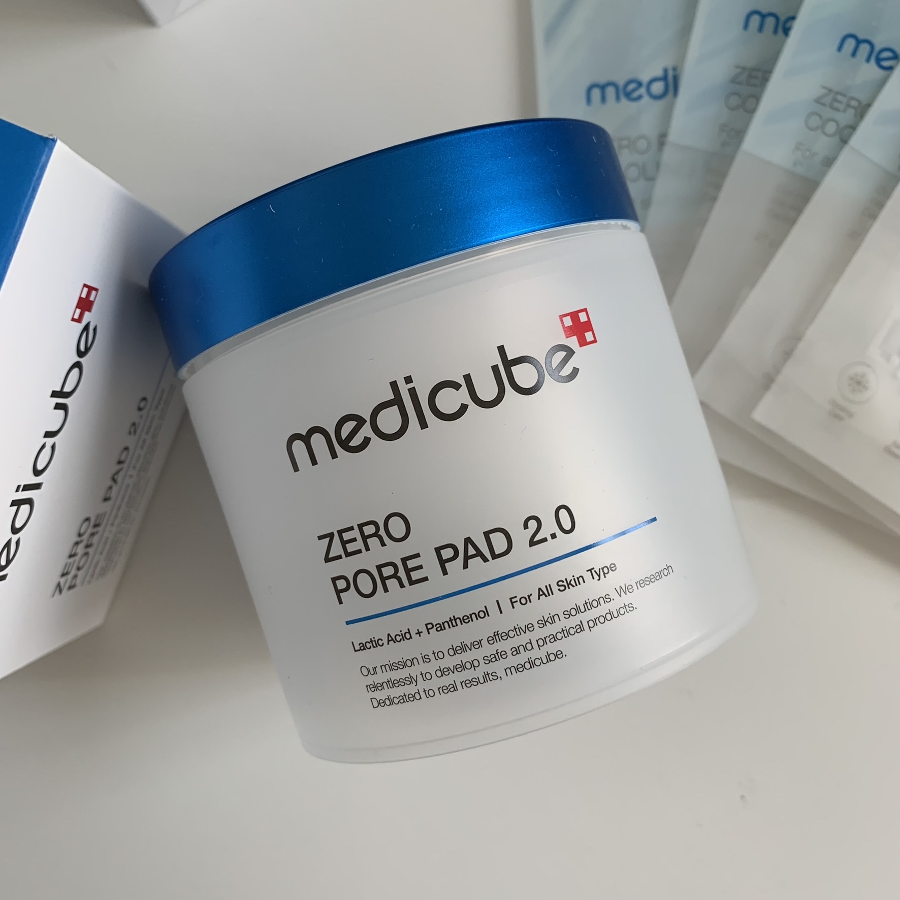 메디큐브 모공 패드