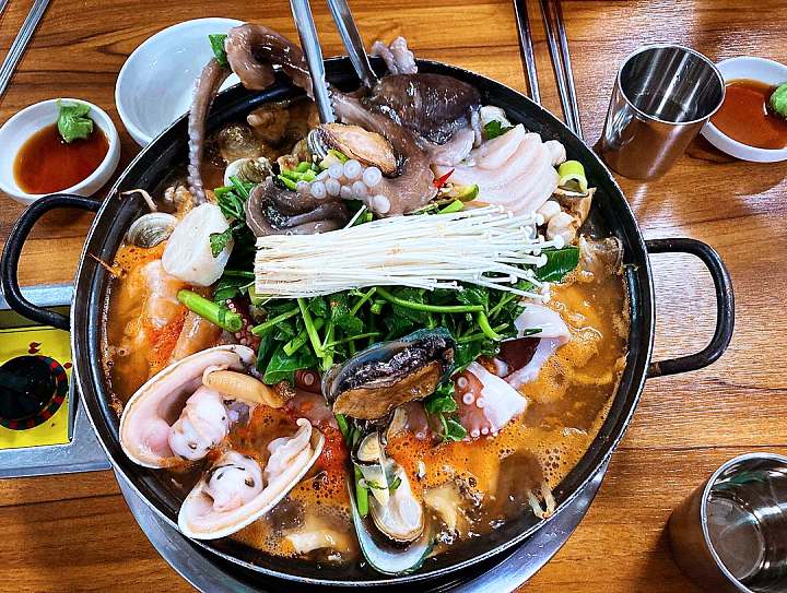 생생정보 해물탕 맛집