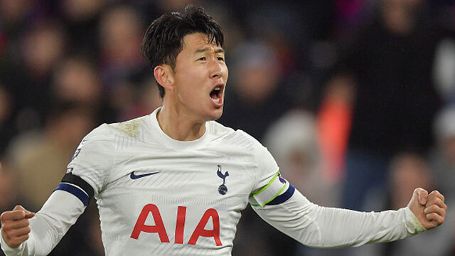 손흥민 시즌 8호골 달성