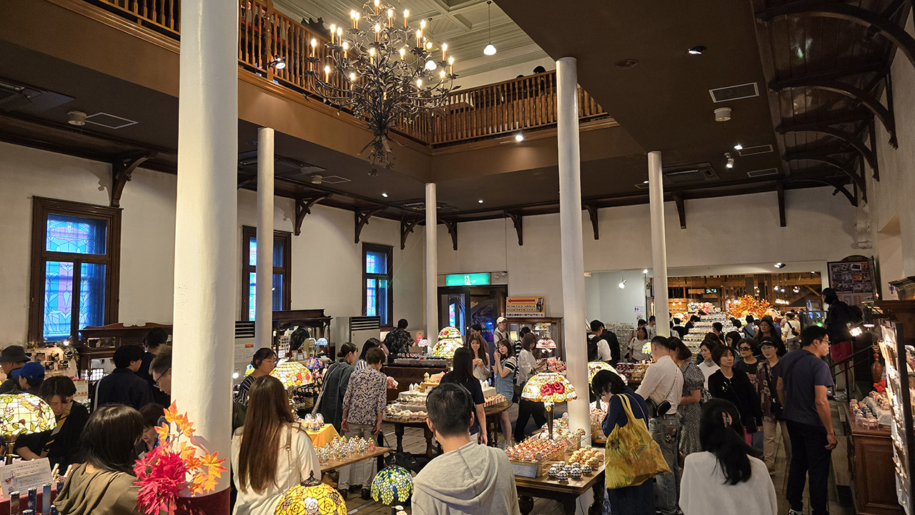 오타루 오르골당 내부