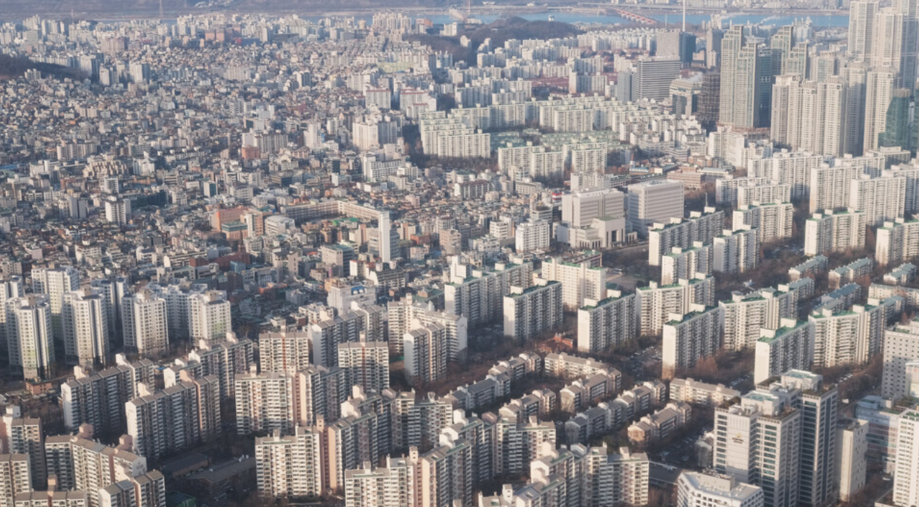 토지거래 허가구역 서울 강남 아파트 전경