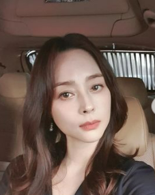 배우 우희진 프로필