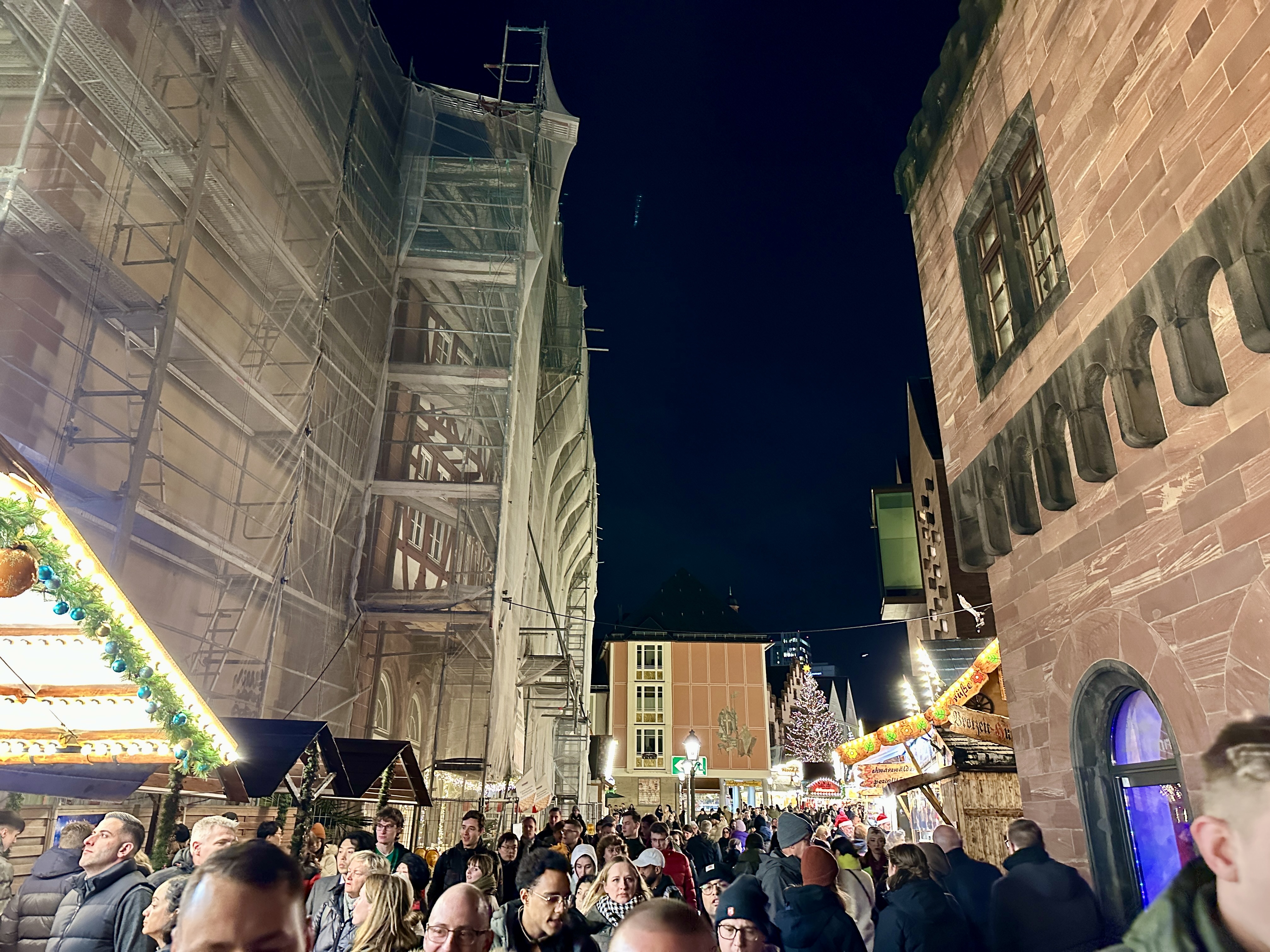 프랑크푸르트 크리스마스마켓 야경