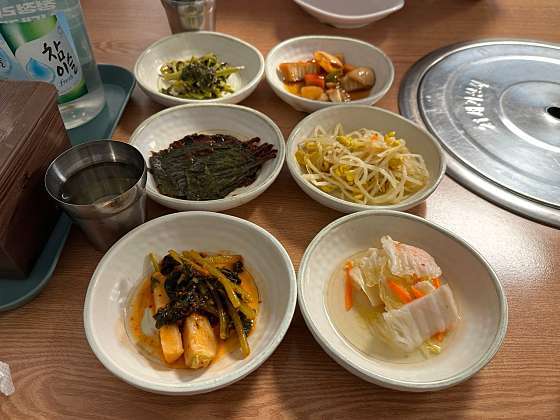 고두심이 좋아서 토종닭 백숙 도토리묵무침 위치 할머니묵집