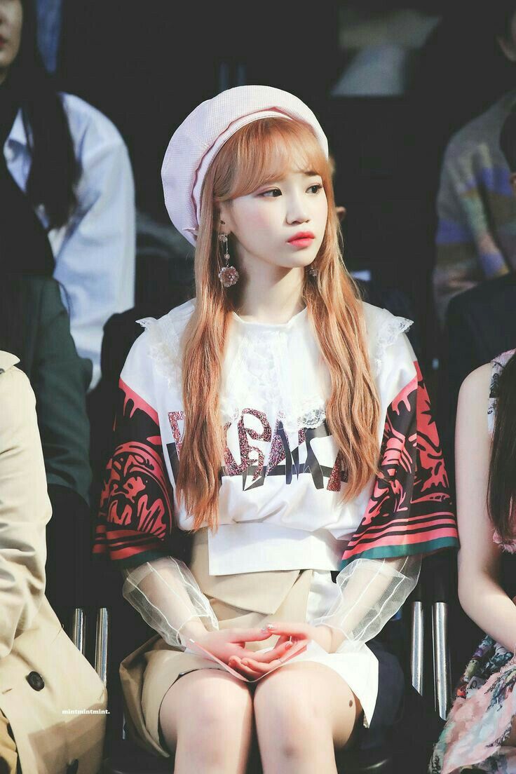 김채원 사진 모음 김채원 사진 모음