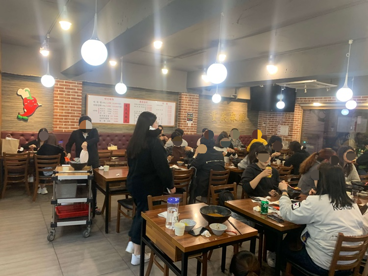 내부 좌석 우측 전체