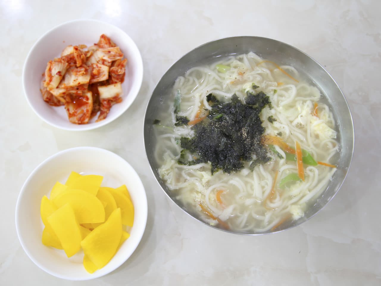 여수 만두칼국수