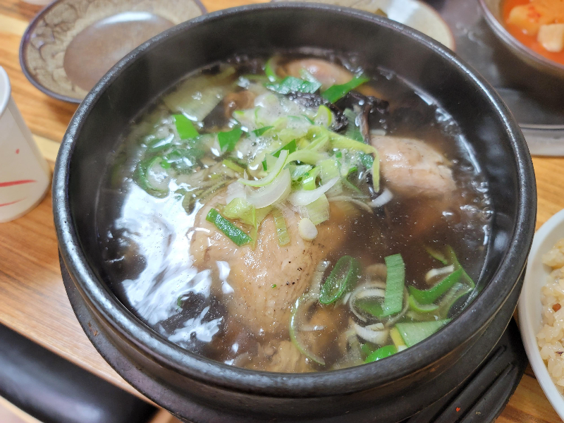 능이랑추어랑 능이삼계탕