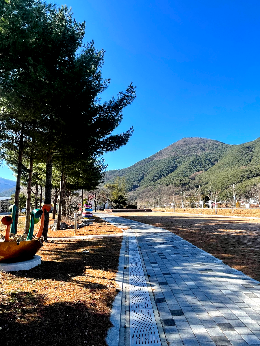 추운 겨울 정선 2박3일 여행 가볼만한 곳 03 - 나전역카페