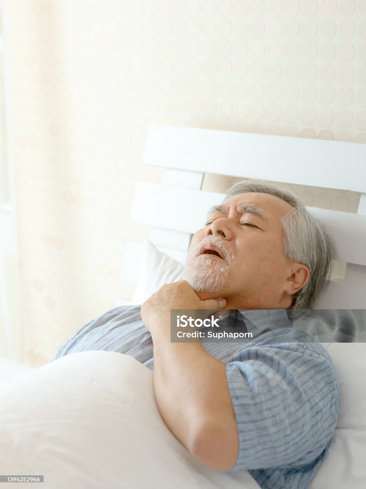 목에서 가래 끓는 소리&amp;#44; 밤에 심해지는 이유