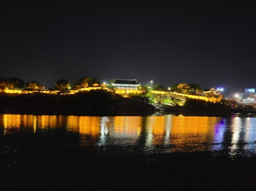 진주 진주성 일대 야경 사진