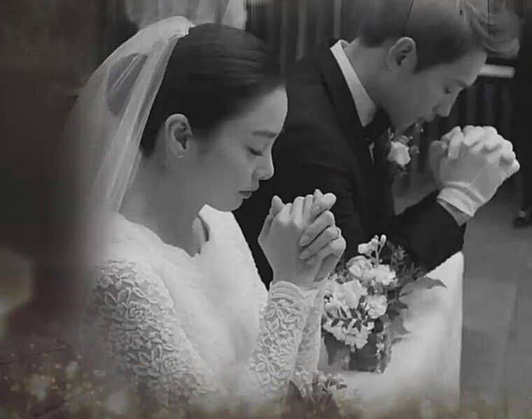 배우-김태희-가수-비