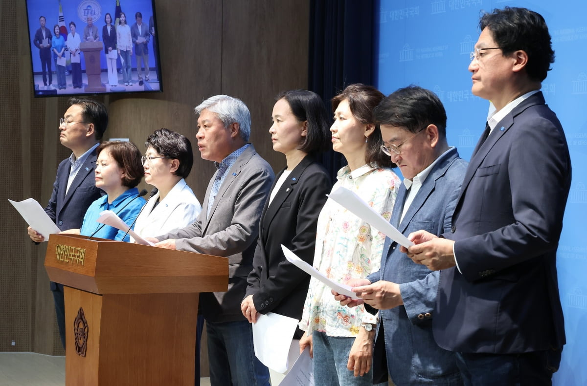 조국혁신당 주장, 이재명 대통령 재판 중단 요구