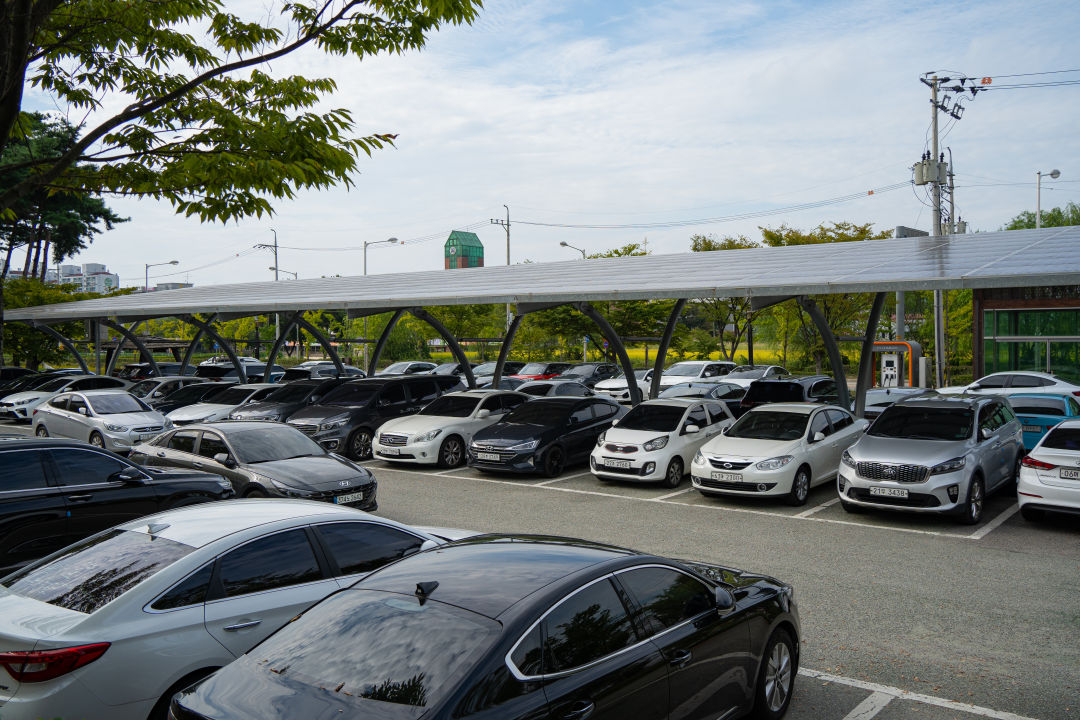 고색 향토 문화전시관 주차장