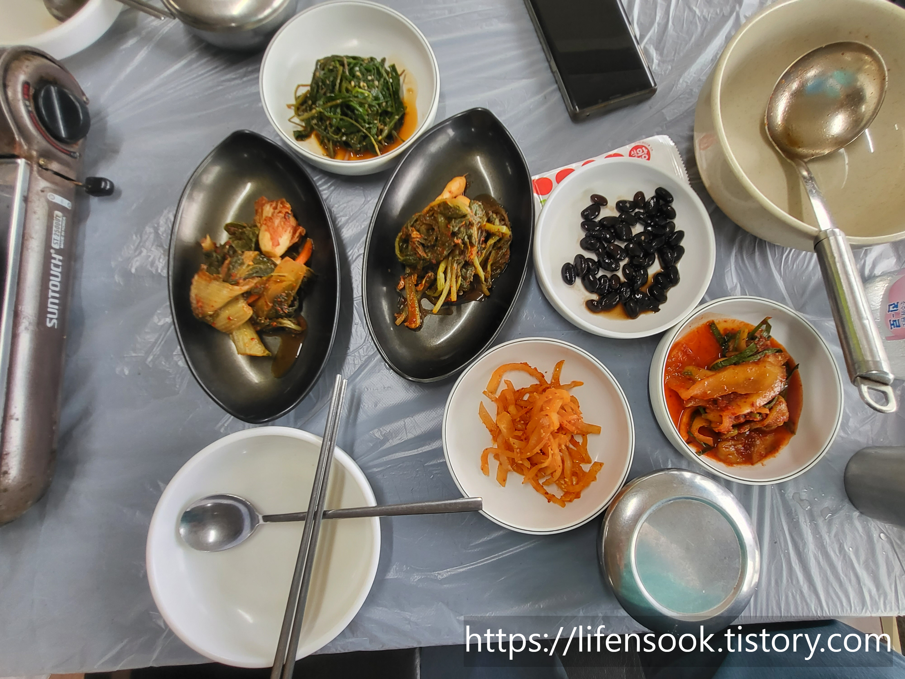 쪽박섬횟집 기본찬