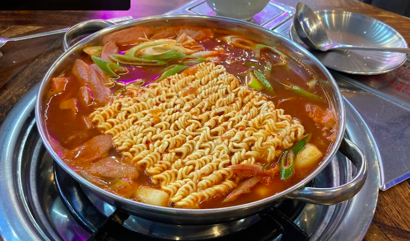 바비큐와 부대찌개