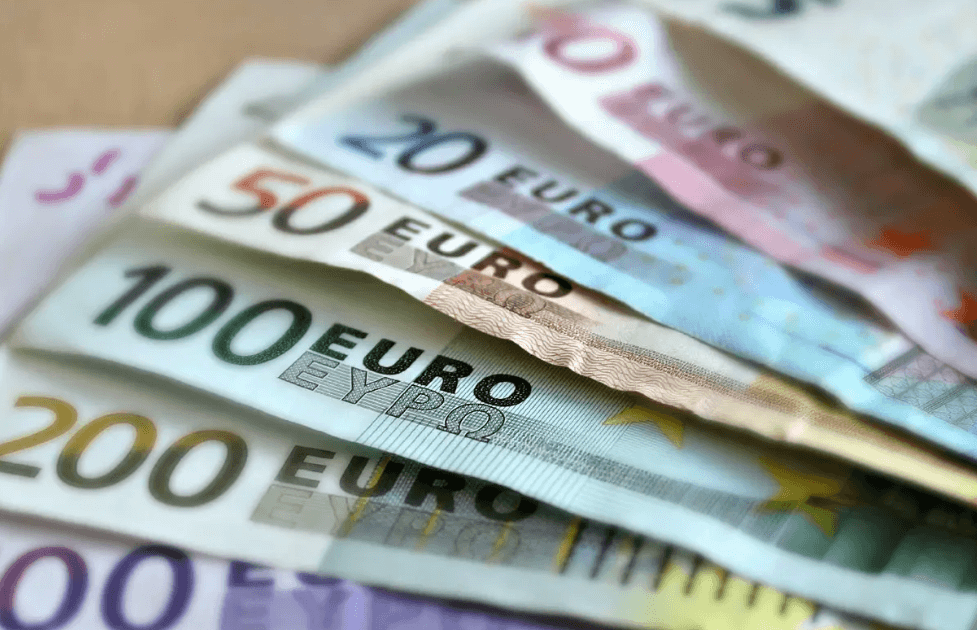 사잇돌 2대출, 사잇돌 2대출 자격요건 : 저신용자의 마지막 선택지일까?