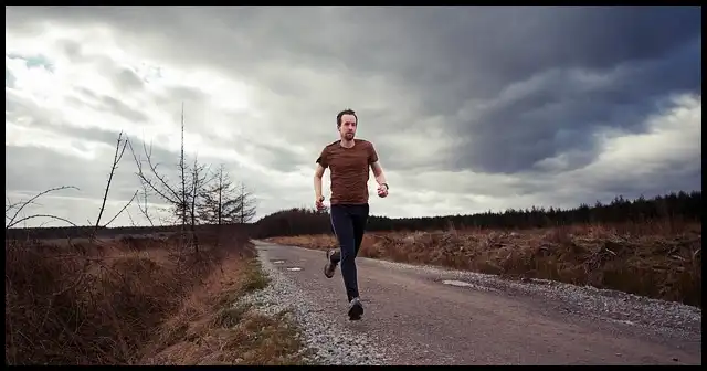슬로우 조깅 건강법 방법과 효과 (kbs 생로병사의 비밀에서 나온 운동법)