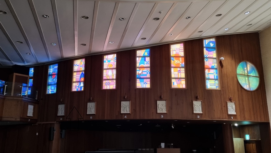 구의동성당 스테인드글라스, 십자가의 길 사진