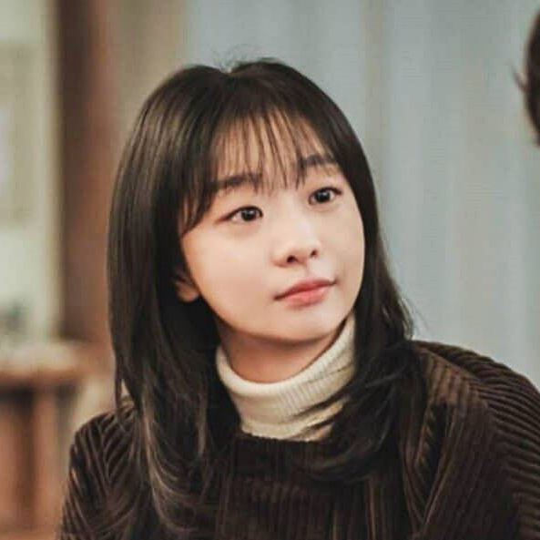배우-김다미