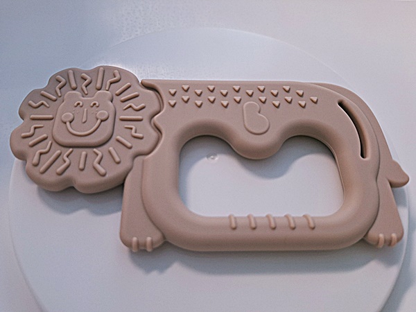 아기 치발기 선택과 사용법, 올바른 관리까지