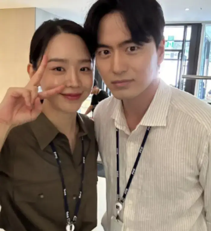 신혜선-이진욱-사진