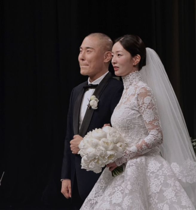 라도 나이 프로필 학력 고향 총정리｜본명 송주영&middot;윤보미 결혼&middot;나이차&middot;블랙아이드필승&middot;썸데이 가수 복귀