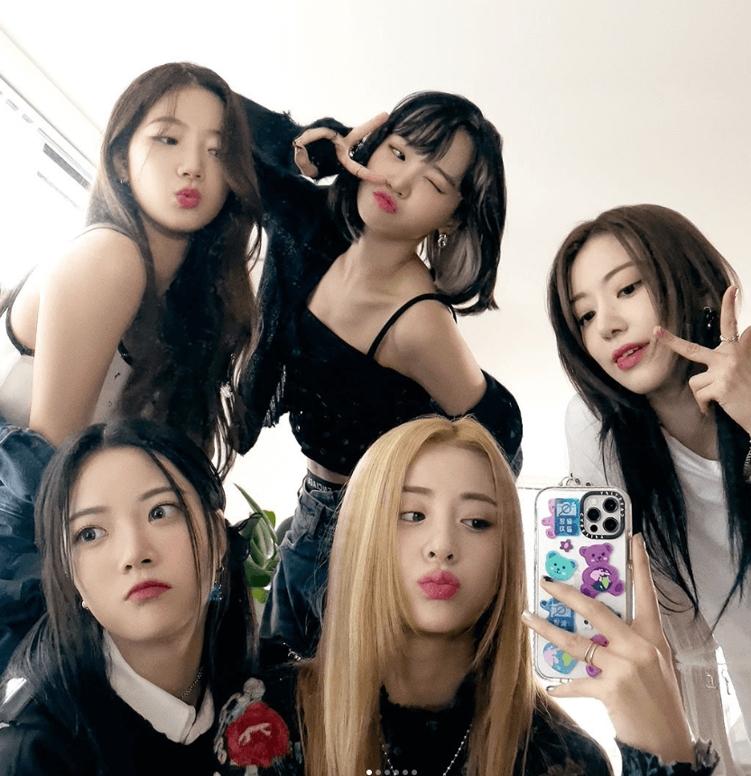 르세라핌 레코드협회 플레티넘