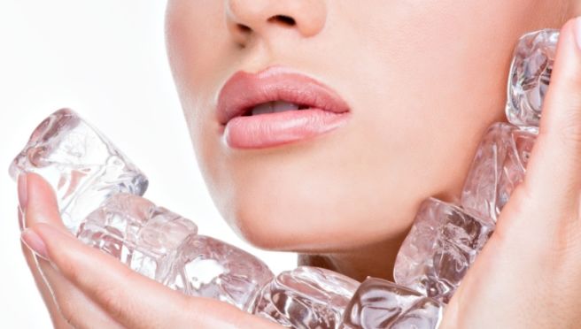 얼굴이 가려운 이유