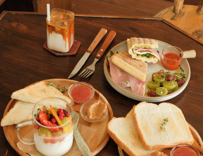 부산맛집여행코스-얼룩카페