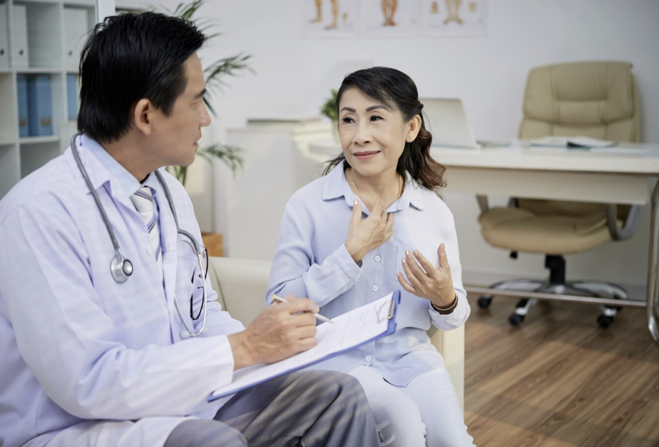 50대 여성 갑상선 증상 vs 갱년기 구별법