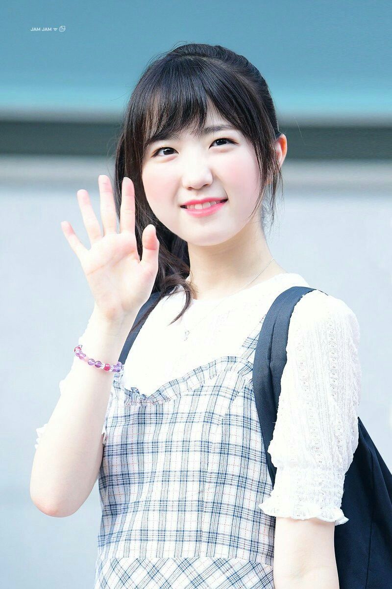 아이즈원 혼다히토미 고화질 몸매