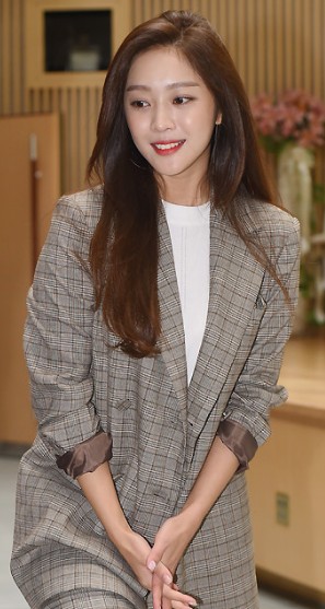 배우 조보아 오늘(12일) 비연예인과 워커힐에서 결혼식