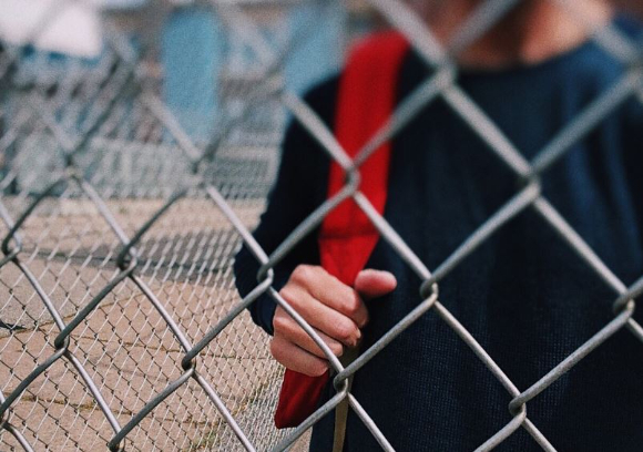 등교하던 초등학생을 납치한 뒤 부모에게 2억원을 요구한 40대 남성이 징역 10년을 선고받았다. 본 기사와 무관한 이미지. [사진=픽사베이]