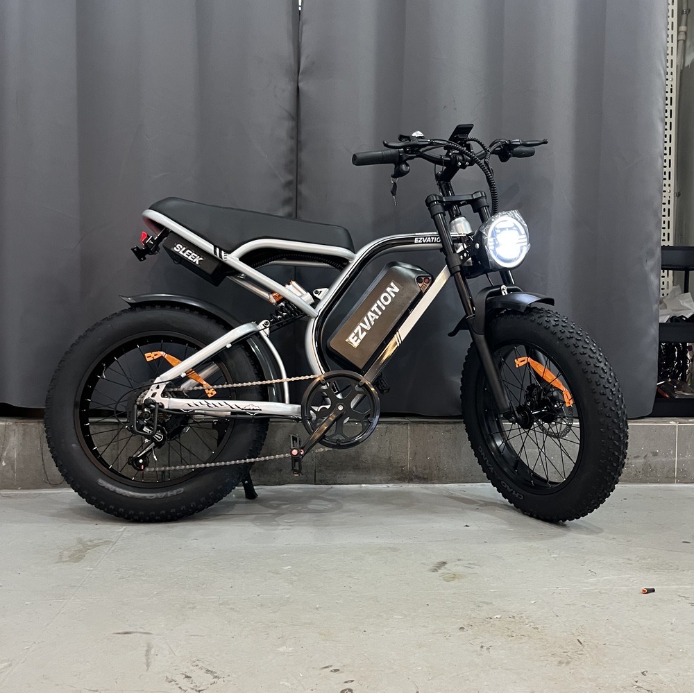 수원 자토바이 매장 - 이지베이션 타우러스 BS슬릭 새틴 실버